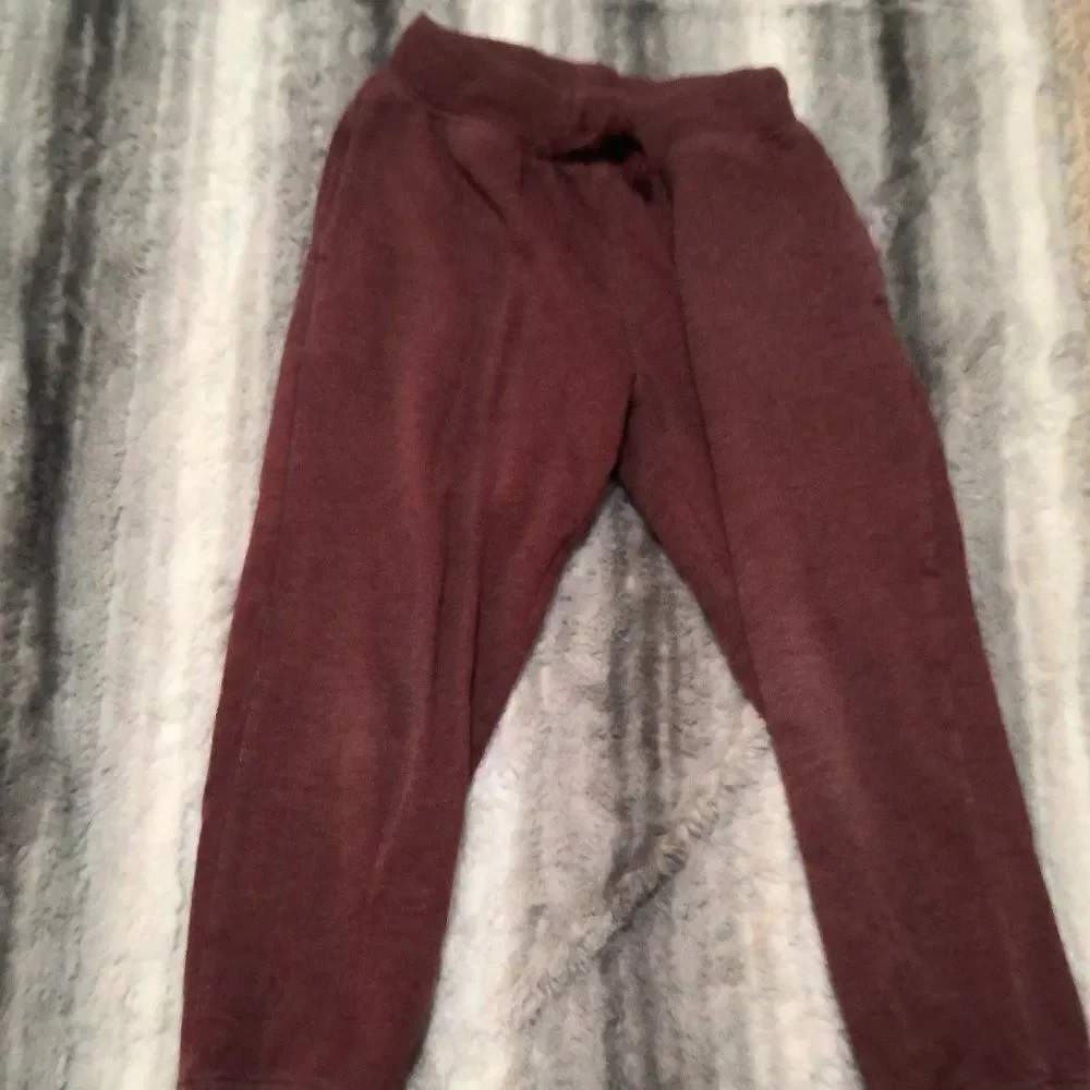 5/$50 Children's Place Boys Size 7/8 (M)  Maroon Joggers